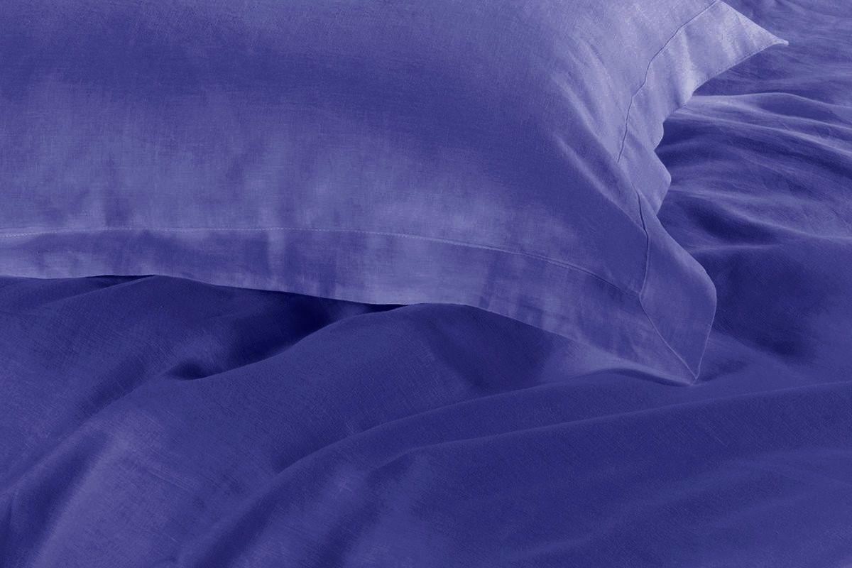 Arlo 1000TC Quilt Cover Set – Royal Blue – King Single
