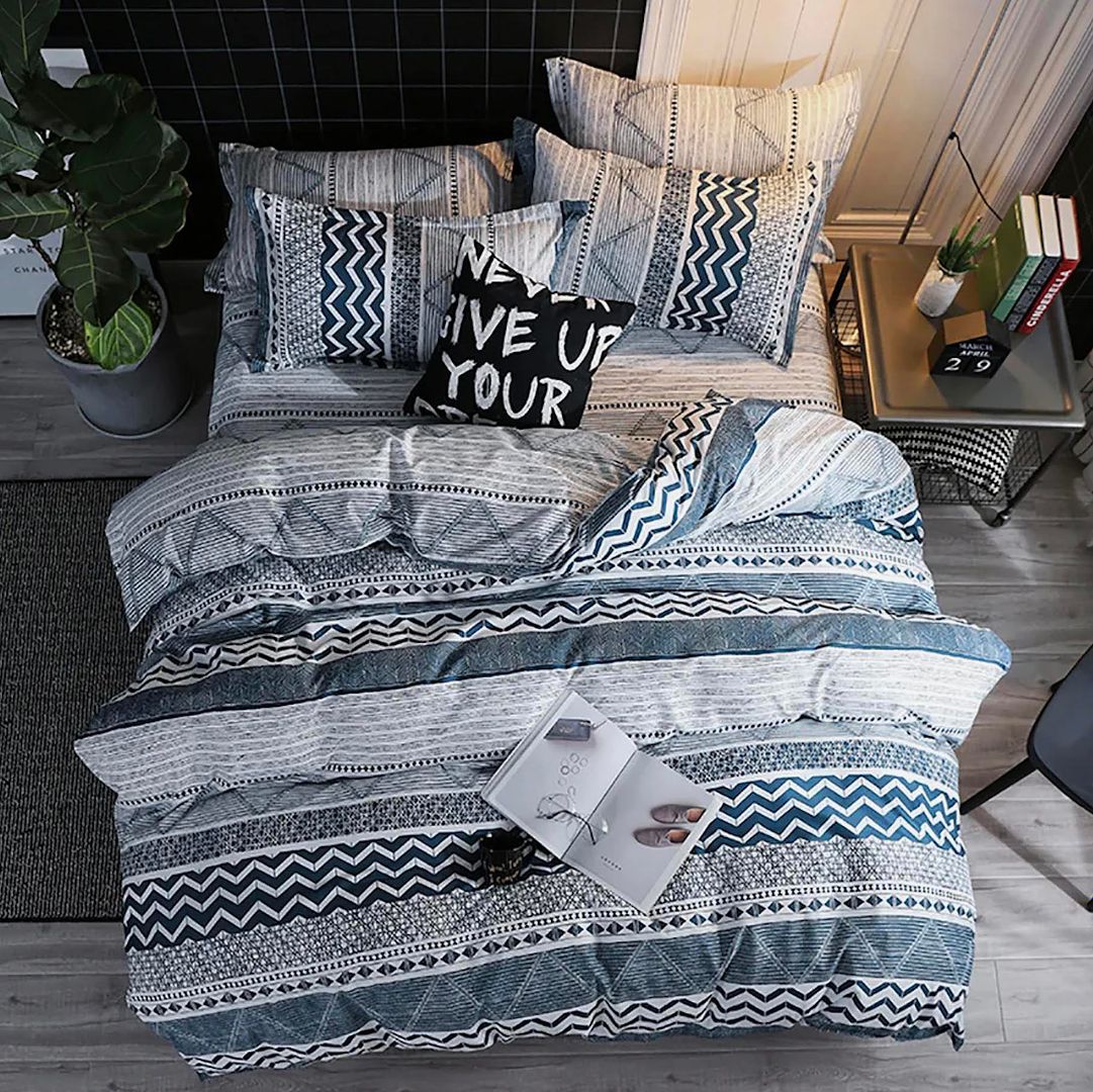 Dennings Quilt/Duvet Cover Set – King