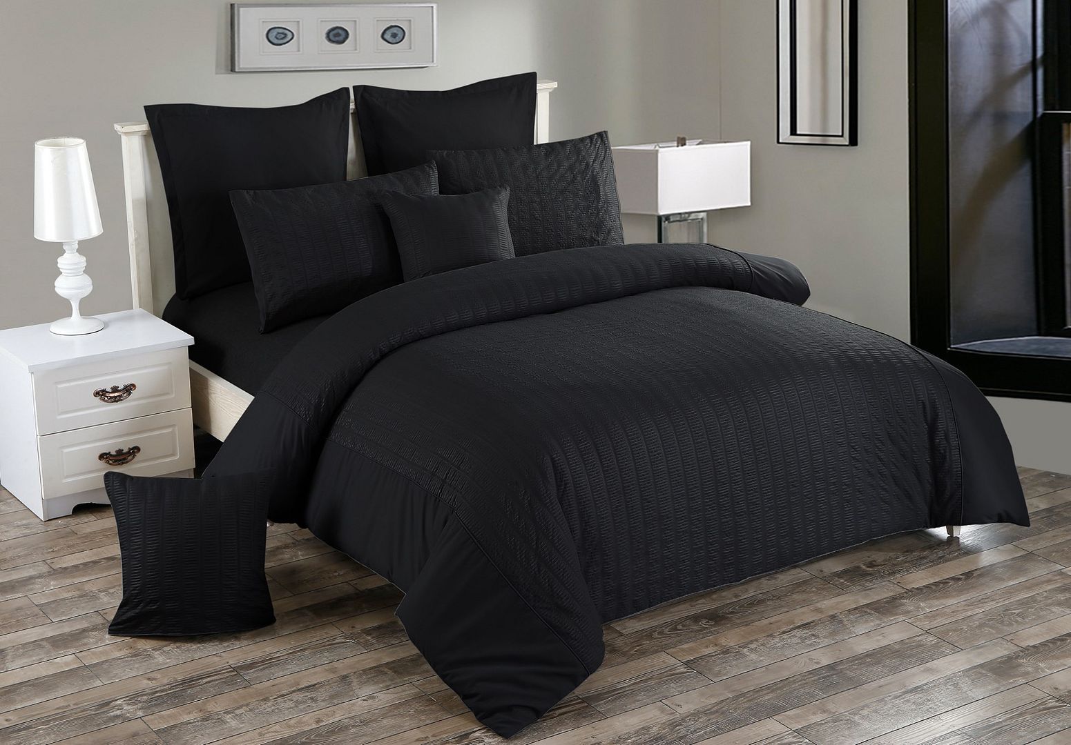 Alderon Seersucker Quilt Cover Set – Black – Super King