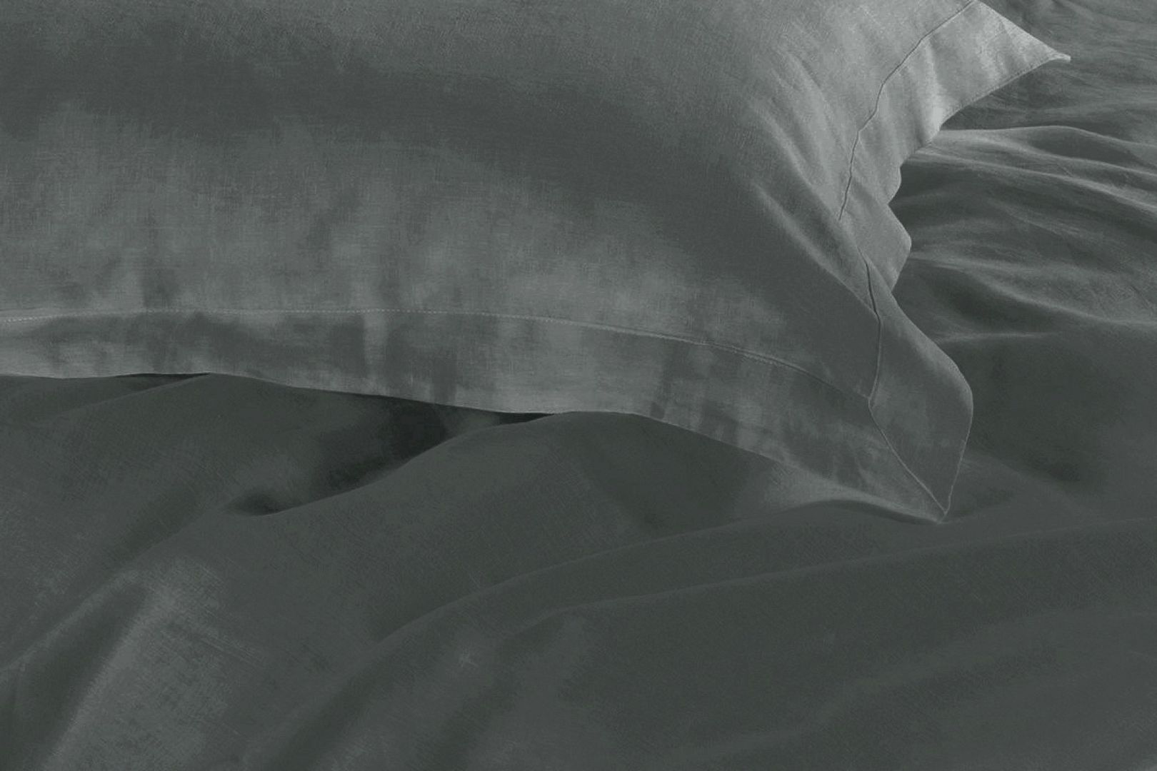 Cove 1000TC Quilt Cover Set – Charcoal – Queen