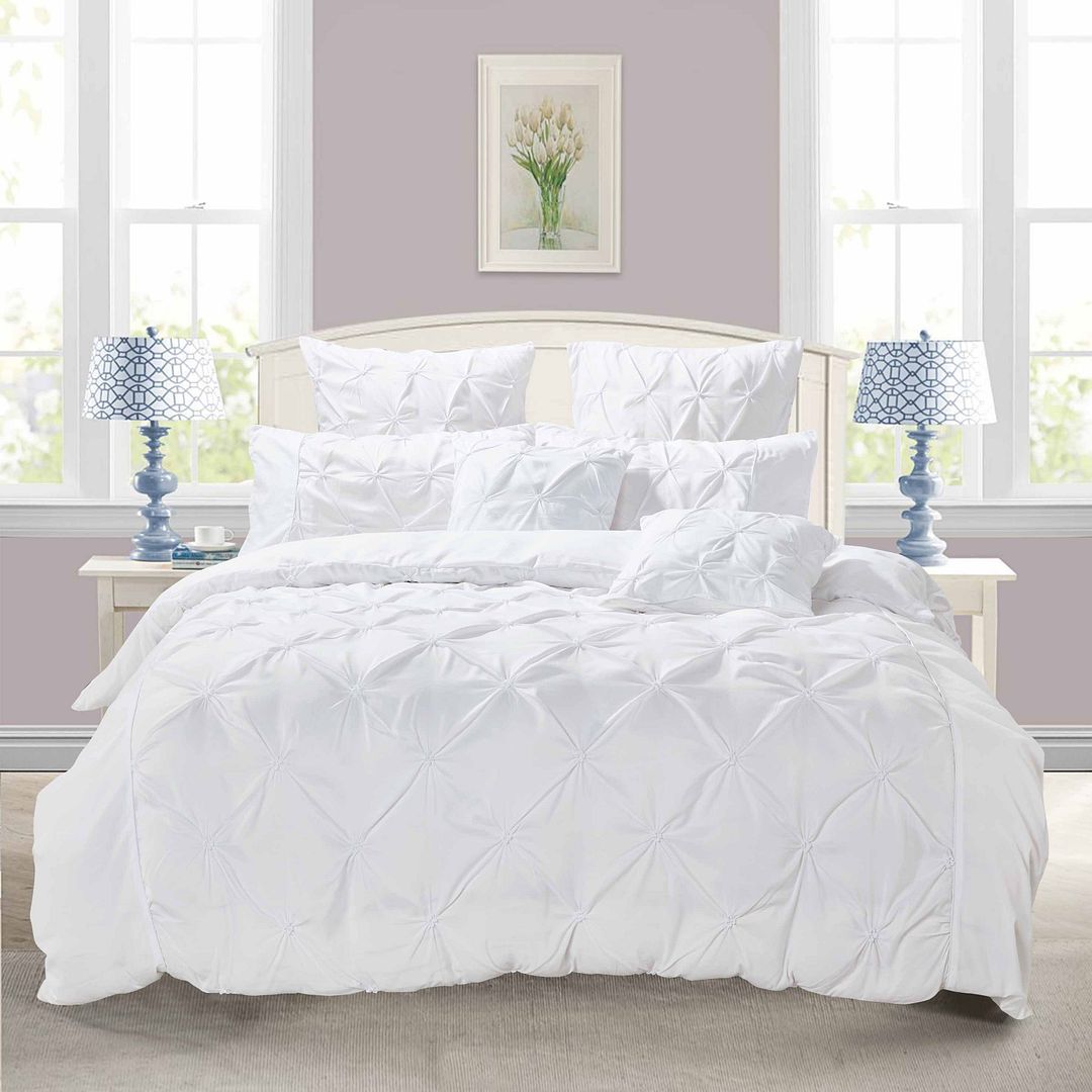 Pintuck Diamond Quilt Cover Set – White – Super King