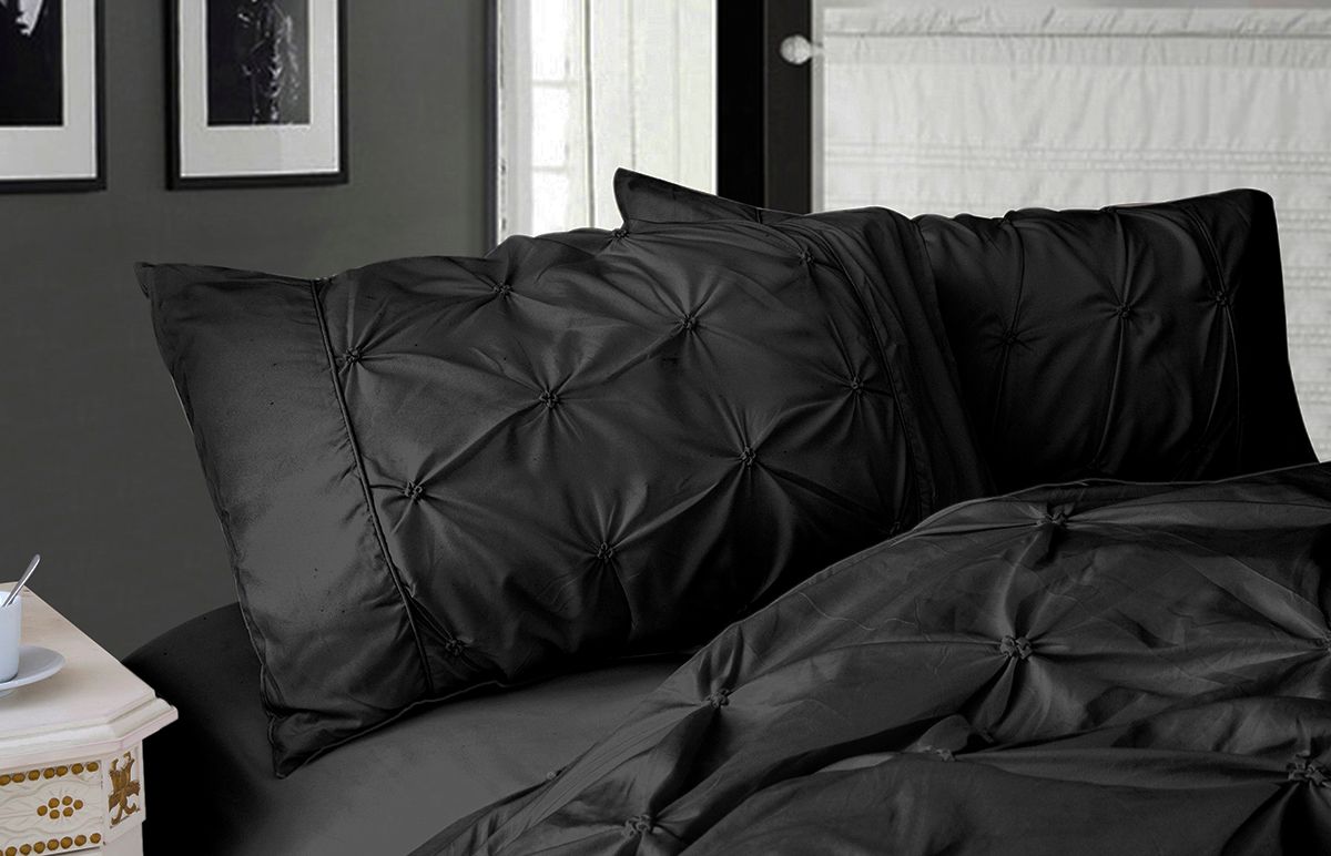 Diamond Pintuck Premium Ultra Soft Standrad Pillowcases 2 - Pack - Black
