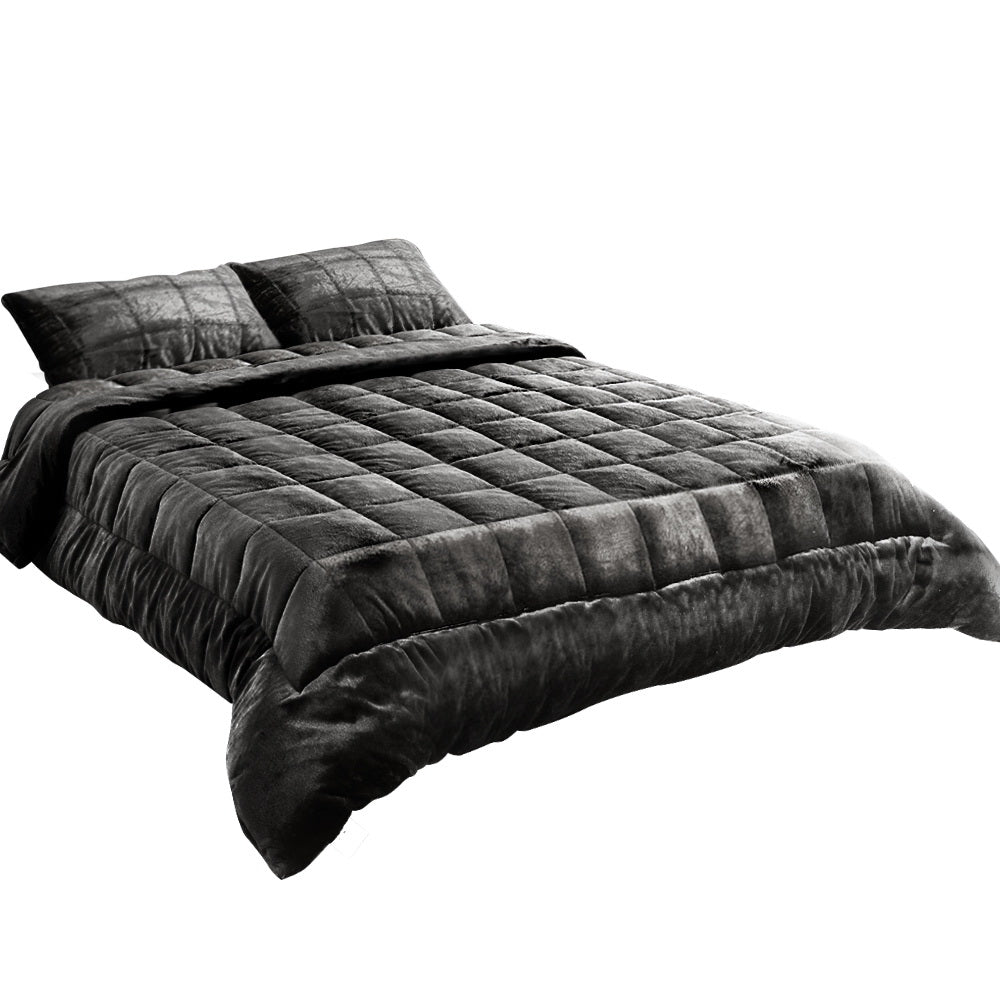Faux Mink Quilt Charcoal – Super King