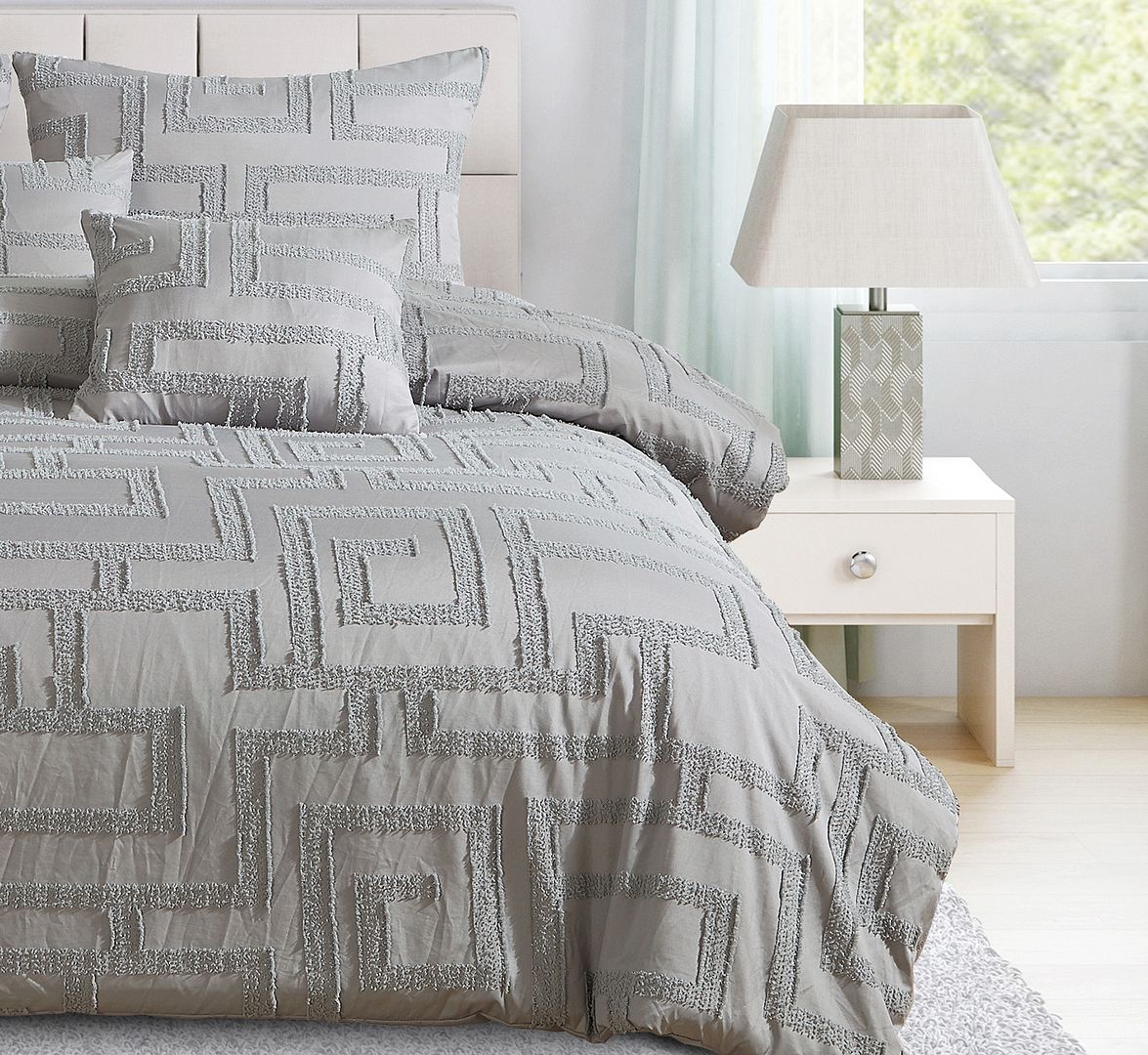 Virelle Tufted Jacquard Quilt Cover / Duvet Cover Set – Grey – Queen