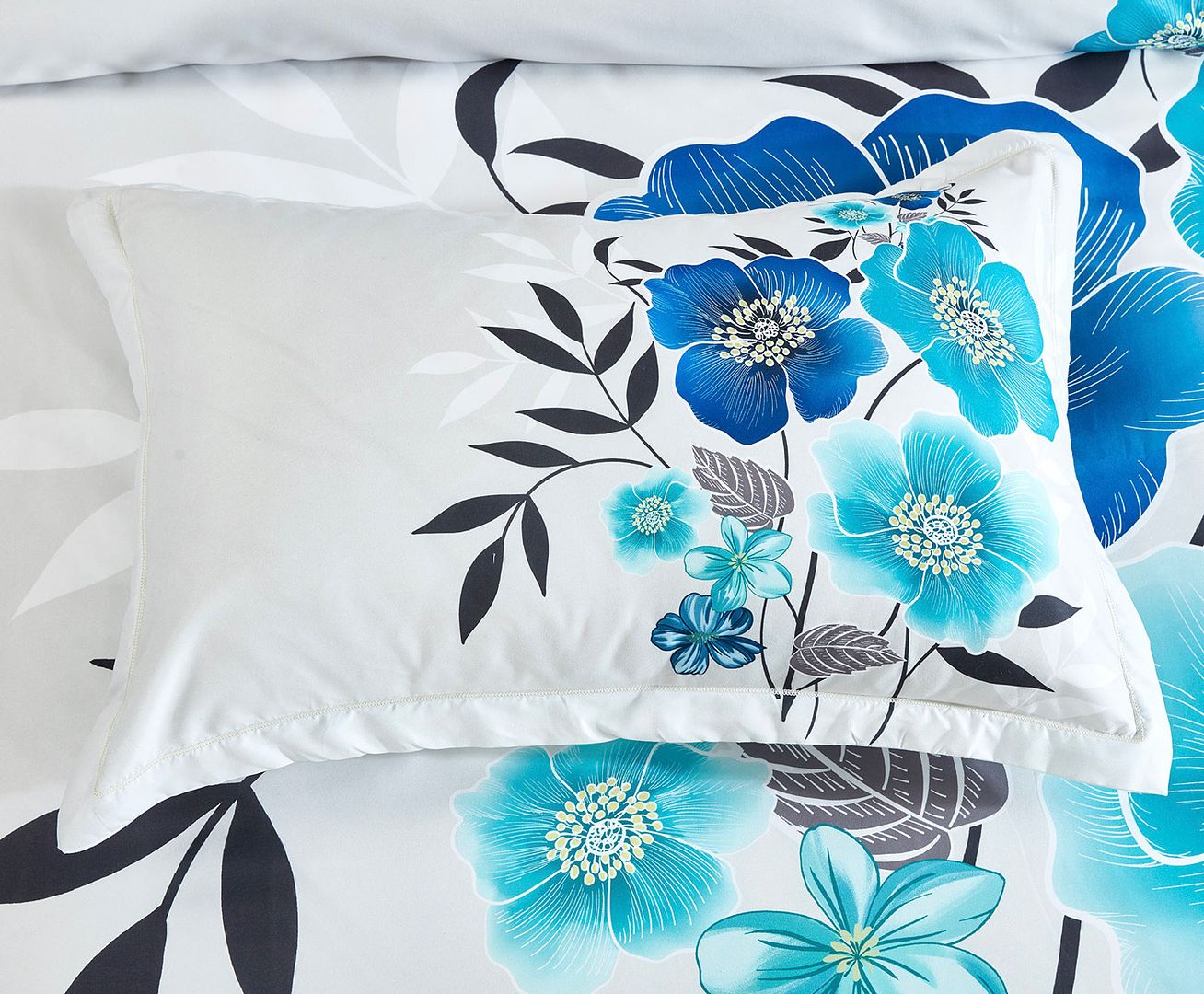 Braithe Floral Quilt Cover Set – Multi – Queen