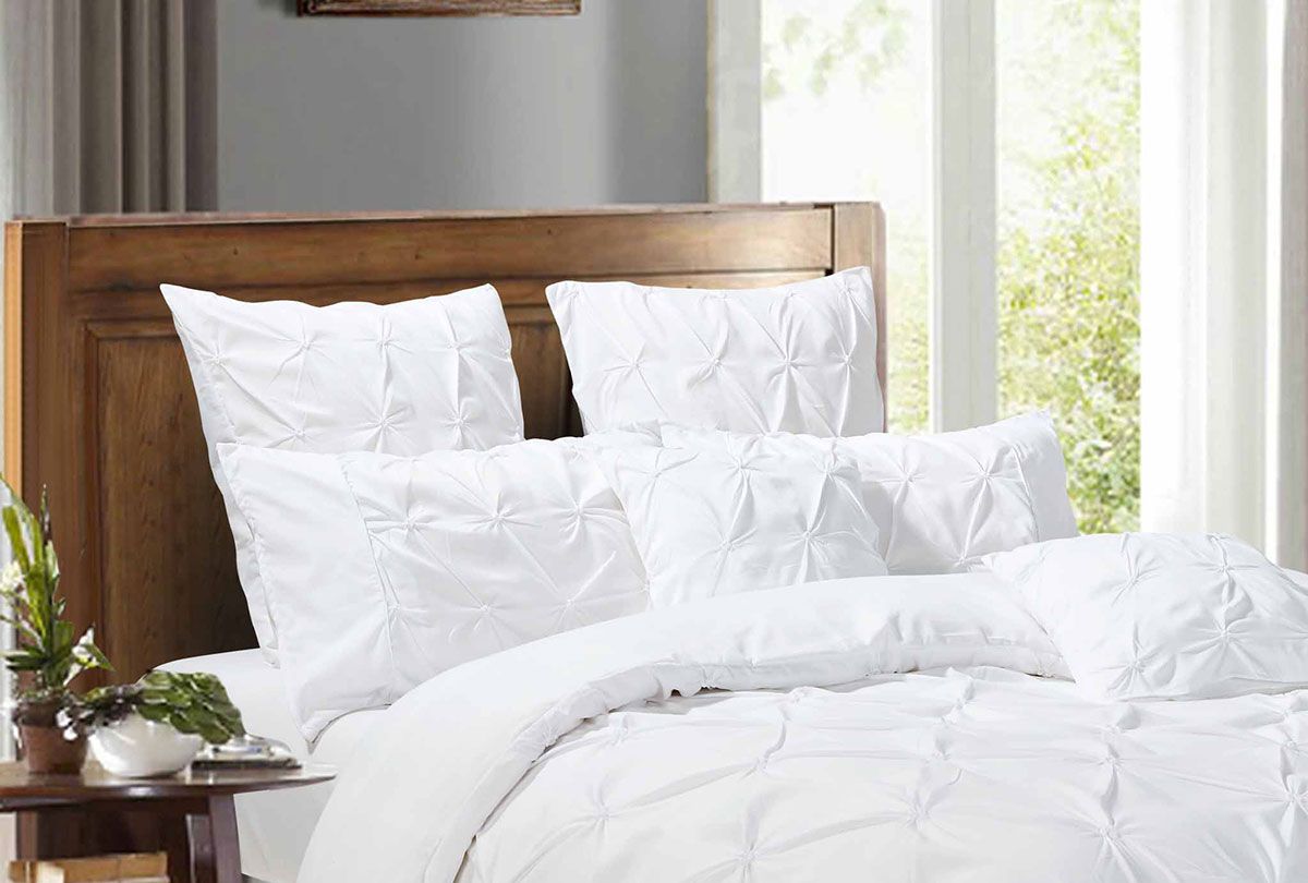 Alderon Diamond Pintuck European Pillowcases – White – Set of 2